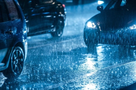 Should you turn on your headlights when it's raining?